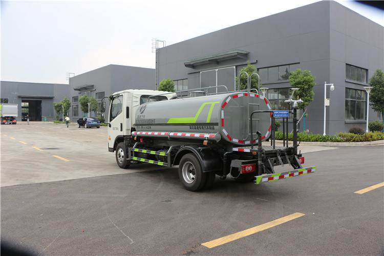 ��������15���։m܇(ch��)��(b��o)�r(ji��)